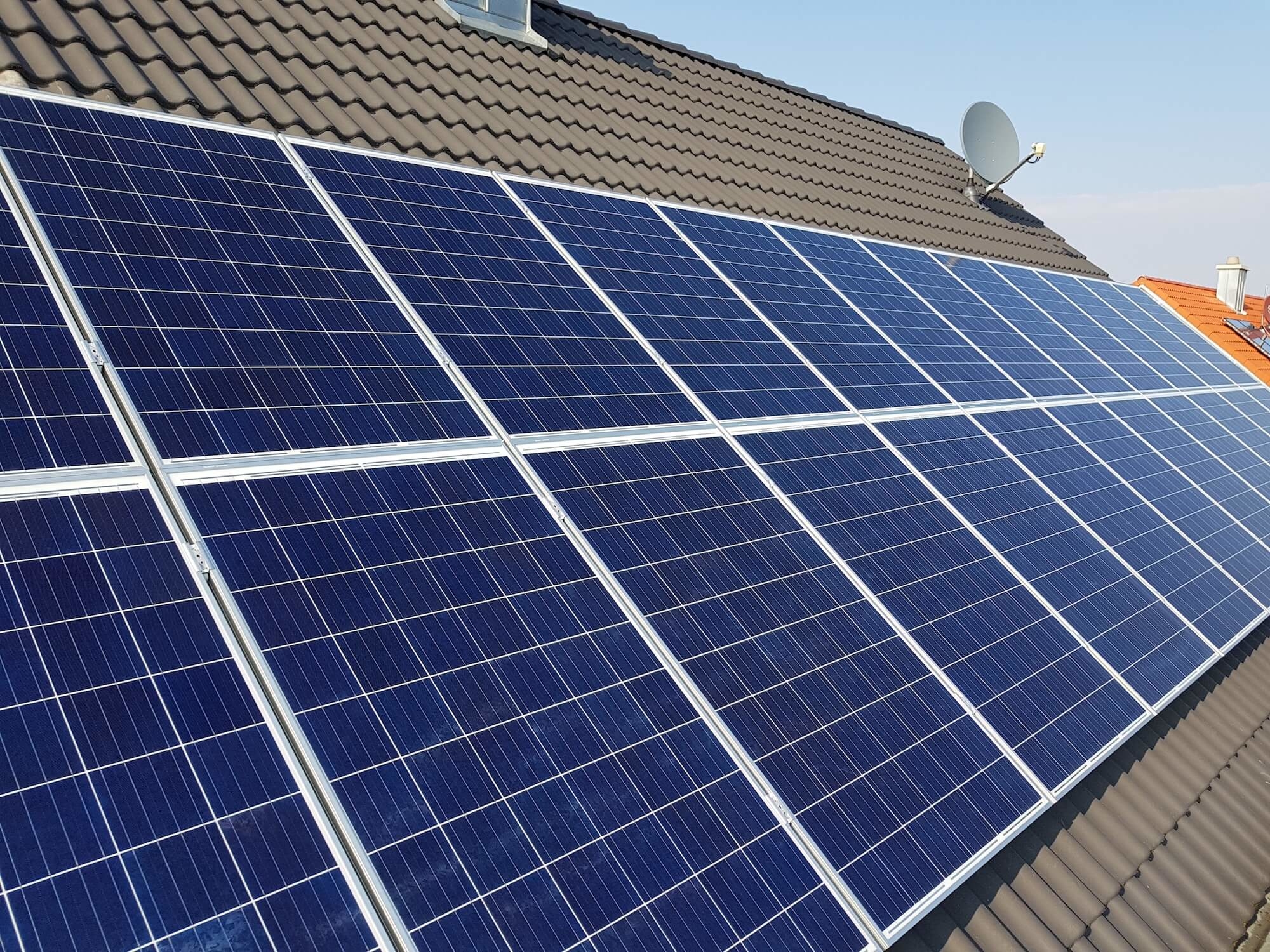 Wohnhäuser 2 - Photovoltaik - SUNSTAR Solartechnik